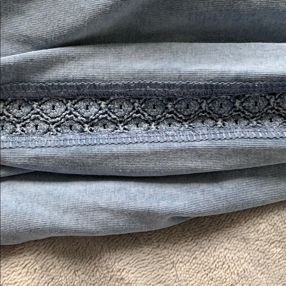 Aerie high rise baby blue leggings - Picture 3 of 5